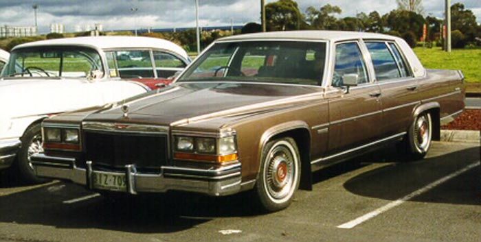 (image for) 1982 Brougham Sedan 4 Door Cadillac Fleetwood