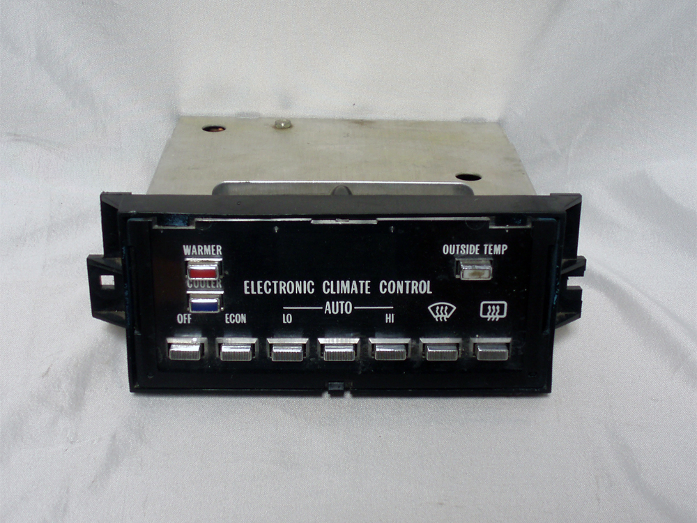 (image for) 1981 SEVILLE CLIMATE CONTROL UNIT